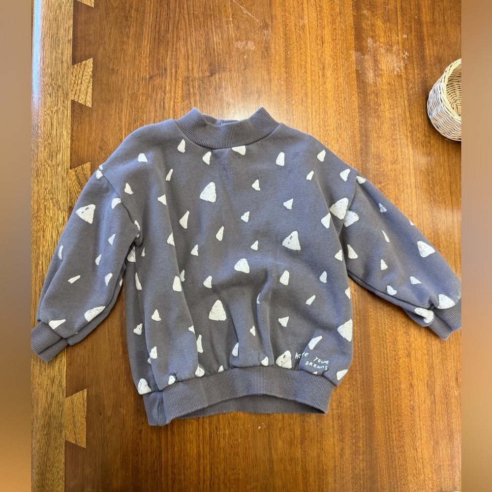 Zara Sweatshirt “Achieve Your Dreams”